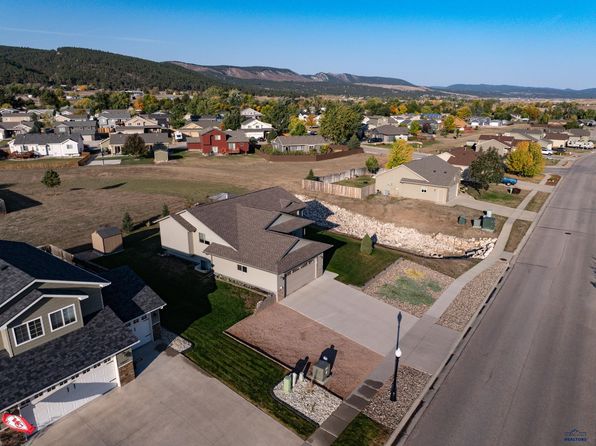 14831 Glenwood Dr, Summerset, SD 57769