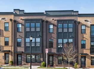 11904 Northpark Dr, North Bethesda, MD 20852