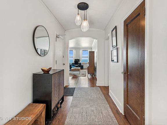 3rd image of 4940 S East End Ave APT 7B