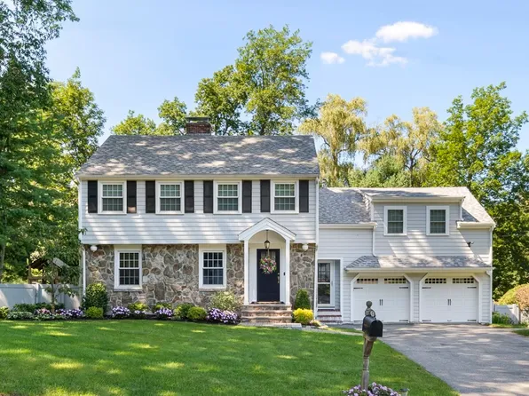 7 Plymouth Rd, Winchester, MA 01890
