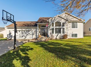 2863 Burritt St NW, Grand Rapids, MI 49504