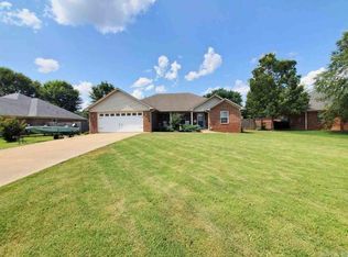 13 Mockingbird Ln, Vilonia, AR 72173