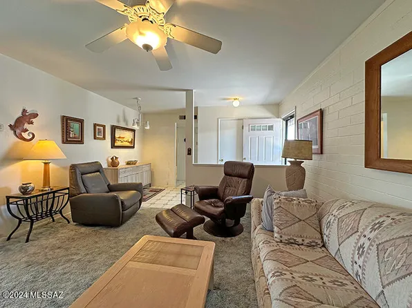 1776 S Palo Verde Ave APT E211, Tucson, AZ 85713