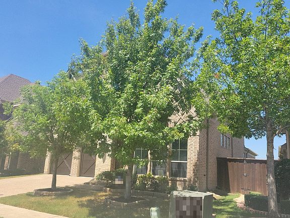2nd image of 8236 Lindsay Gdns