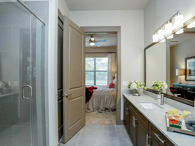 2033 S Gessner Rd #2210 — Photo 4