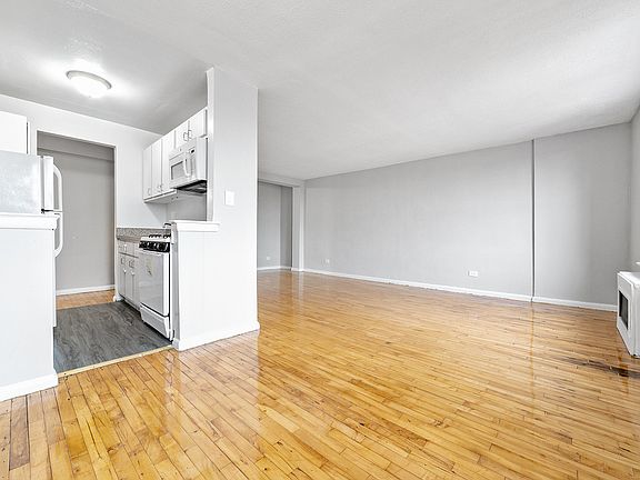 4th image of 8309 Brevoort St #6/B