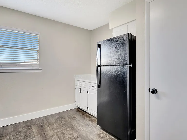 Higdon Ferry Apartments — Photo 55