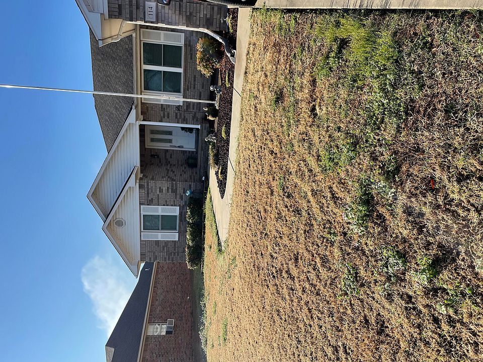 1st image of 114 Ashbrook Ln