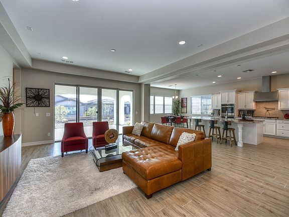5th image of 20959 W College Dr