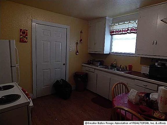 3rd image of 39226 Cambre Rd