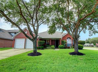 4502 Russett Pl S, Pearland, TX 77584