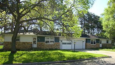 1st image of 106-108 N Evergreen Dr