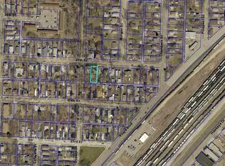 1704 25th St, Sioux City, IA 51104