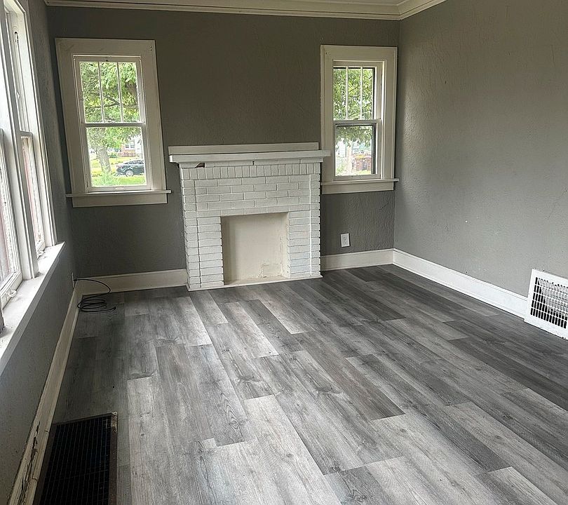 2nd image of 1125 9th St