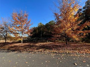 25 Stratton Farms Rd, West Suffield, CT 06093