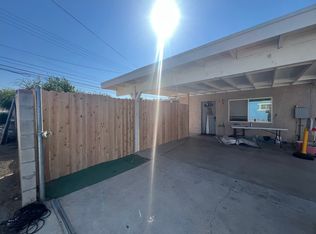 410 E 4th St #101, Corona, CA 92879