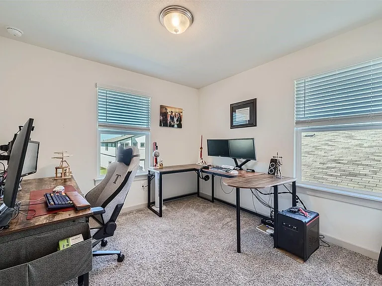 8005 Linnie Ln — Photo 19