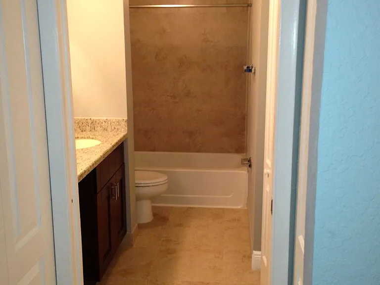 2850 N Oakland Forest Dr #112 — Photo 5