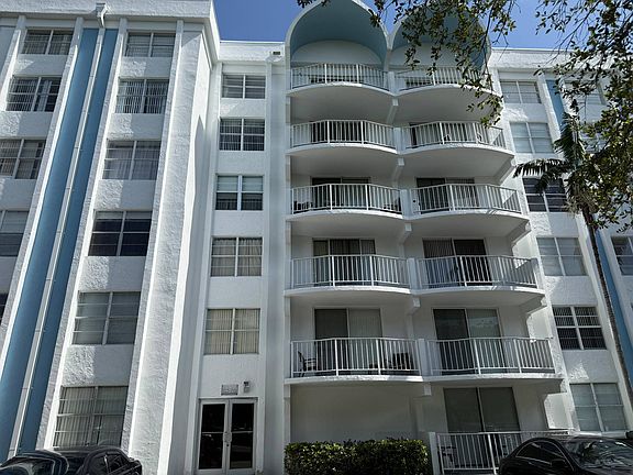 2nd image of 482 NW 165th Street Rd APT A301