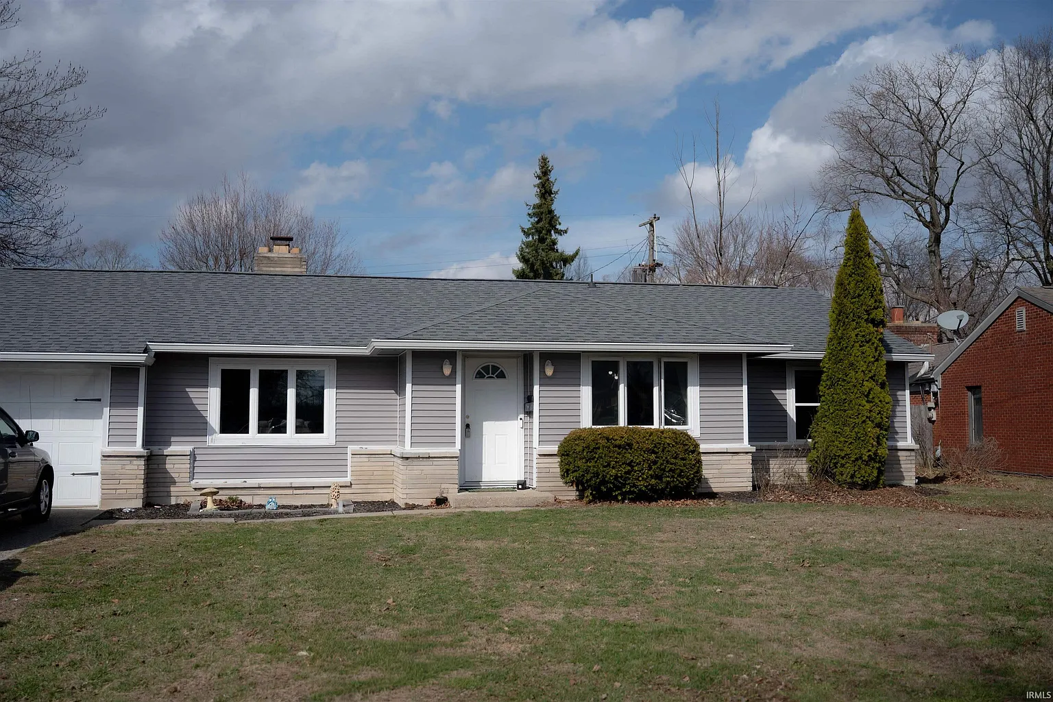 528 Somerset Dr photo 1