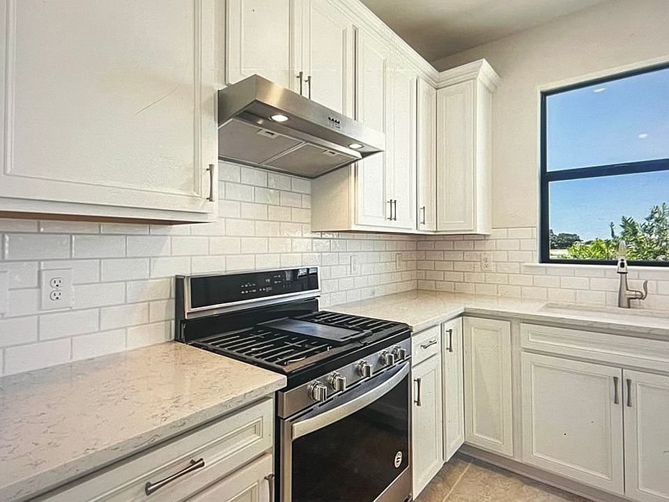 1st image of 6302 Crested Eagle Ln