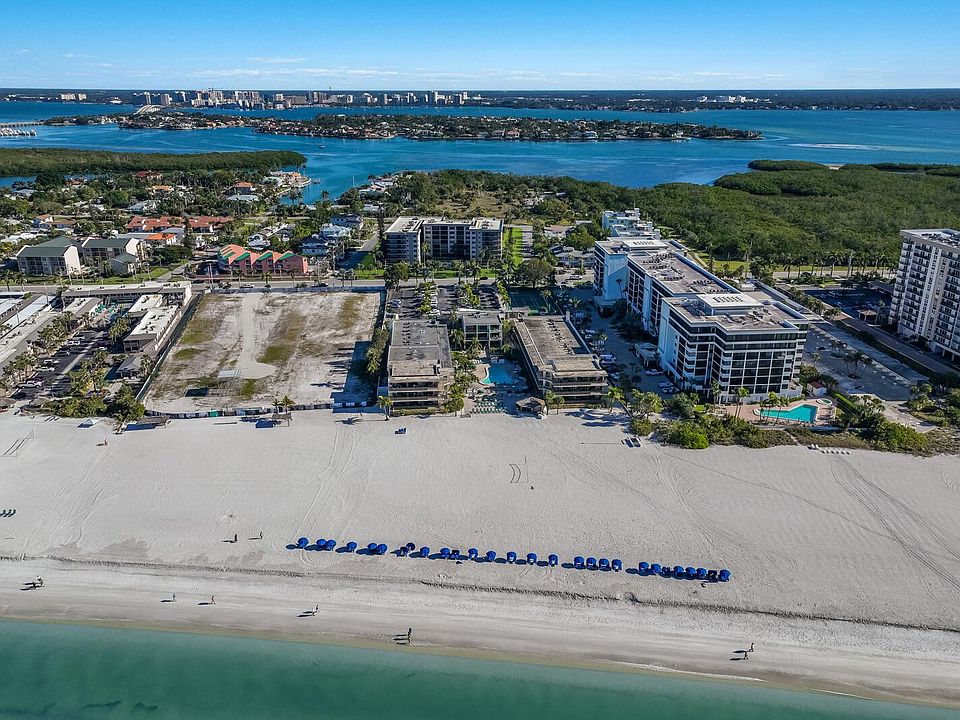 Lido Key Beach