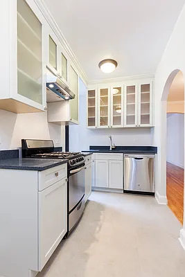 Rented by Compass | media 6