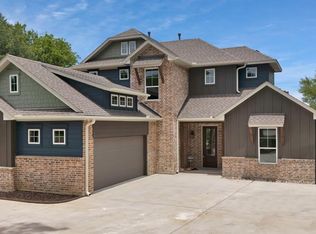 1211 Woodcrest Dr, Kemp, TX 75143