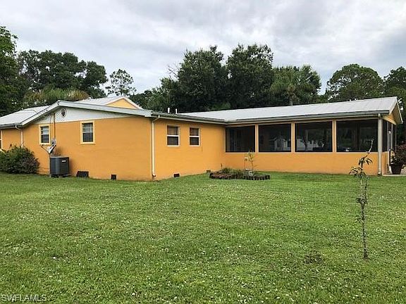 2nd image of 10630 Aqua Vista Ln