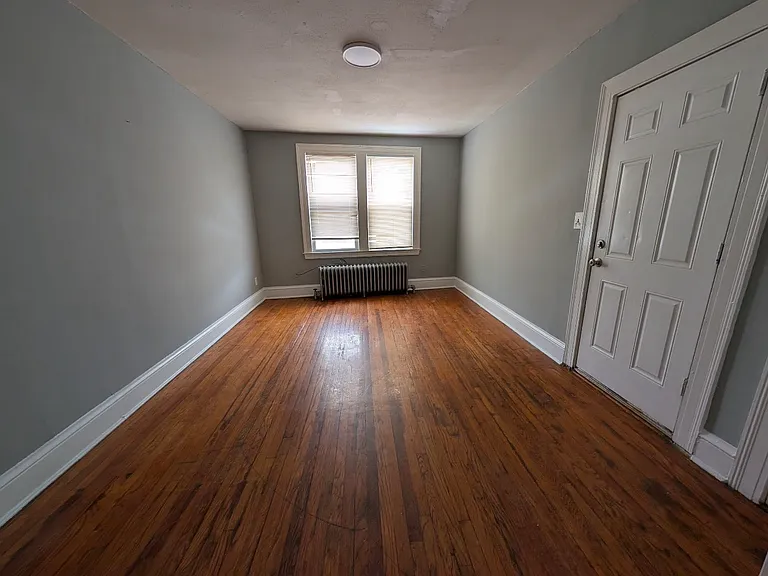 1069 Capitol Ave #1 — Photo 5