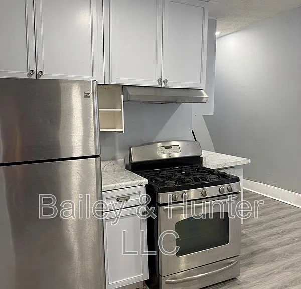 1587 Olympian Cir SW #B — Photo 3