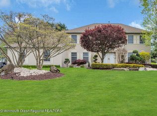 15 Lenape Trl, Freehold, NJ 07728