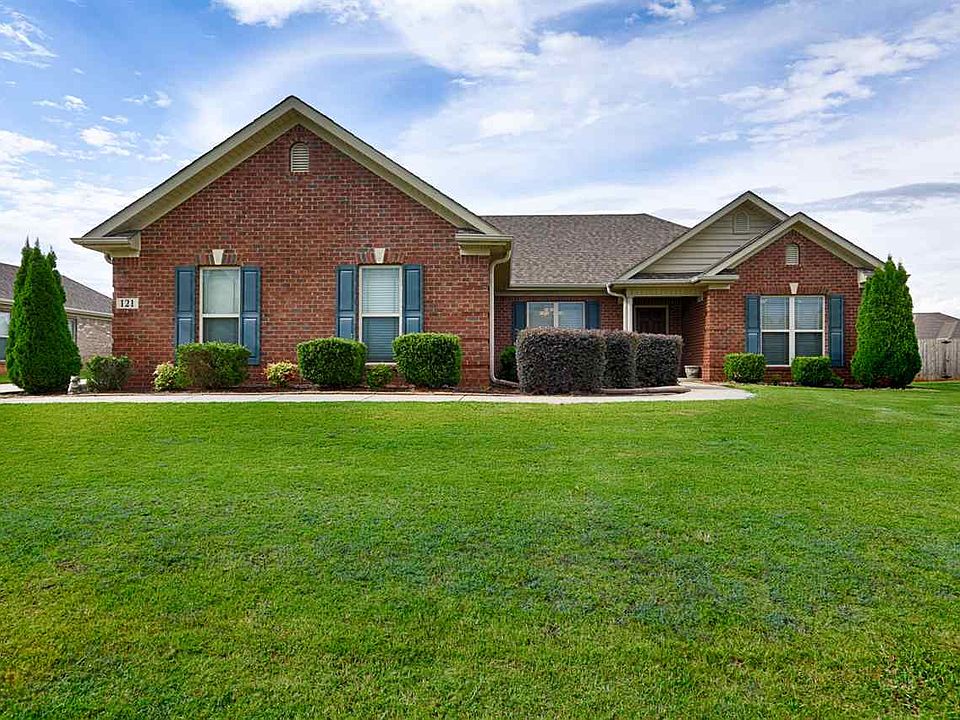 1st image of 121 Lexi Ln