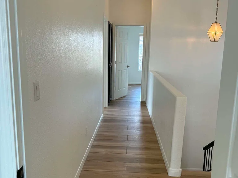 7989 Blue Brook Dr — Photo 16
