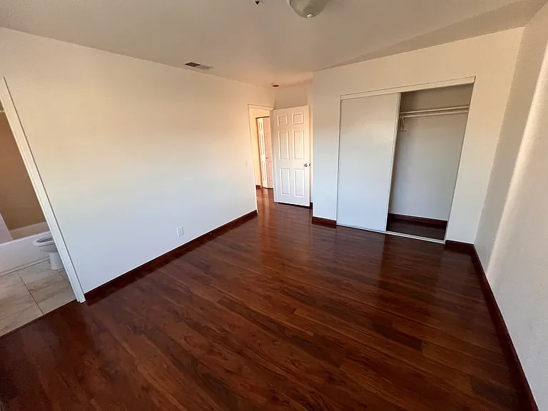 2221 Orange Grove Ave #B — Photo 16