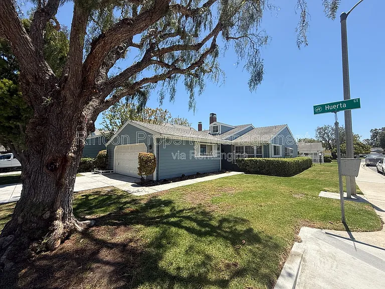 3440 Huerta Ct — Photo 2