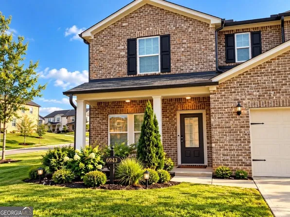 6943 Newcastle Ct, Fairburn, GA 30213