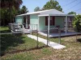 19445 Plaza Ave, Panama City Beach, FL 32413