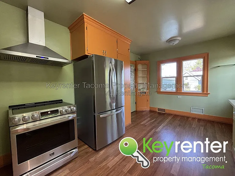 3739 Fawcett Ave — Photo 8