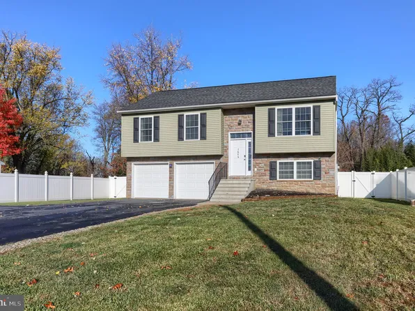 1675 Turnpike Rd, Elizabethtown, PA 17022