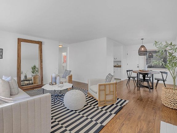 5th image of 2324 Glendenning Ave