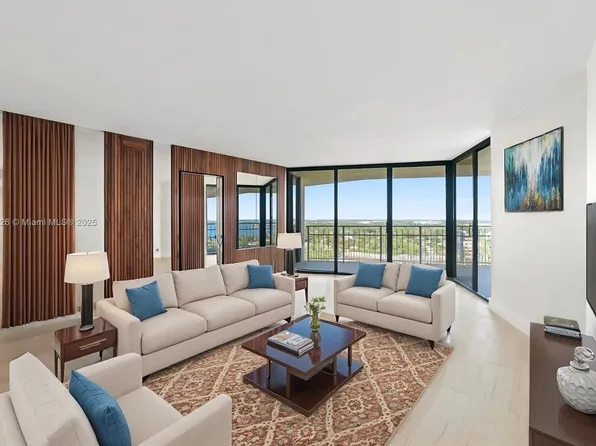 1000 Quayside Ter APT 1909, Miami, FL 33138