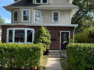 161 Orient Way FLOOR 2, Rutherford, NJ 07070