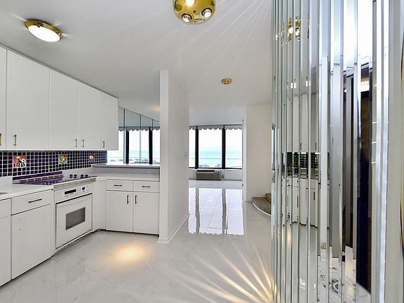 4th image of 505 N Lake Shore Dr APT 1908