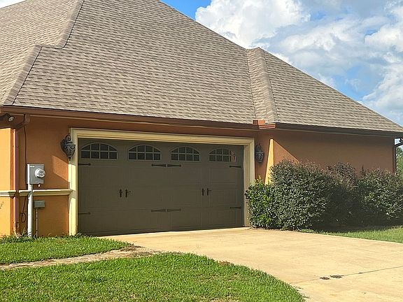 Attached Two Car Garage 