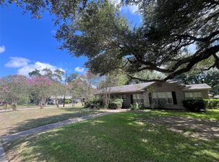120 W Stockbridge St, Eagle Lake, TX 77434