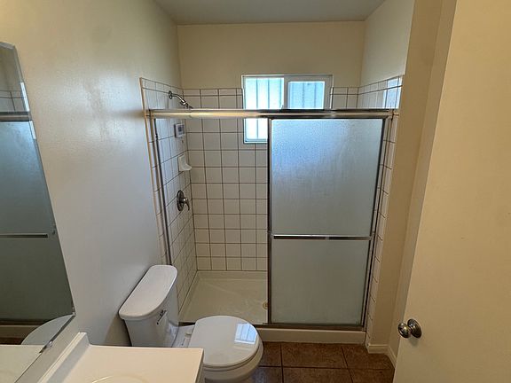 5th image of 9004 S San Pedro St #A
