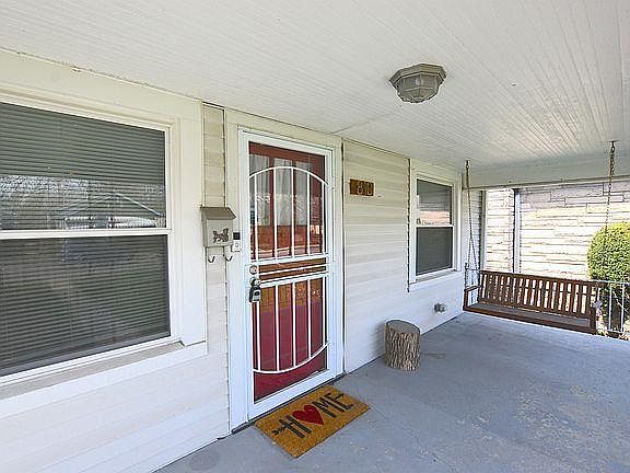 5th image of 810A N Linwood Ave