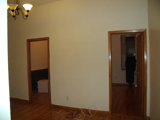 Rented by Kings Court Real Estate | media 22