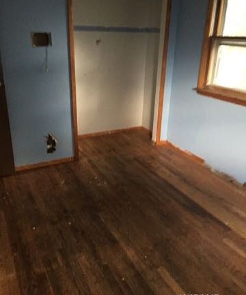 5th image of 56040 Hoosier Ave